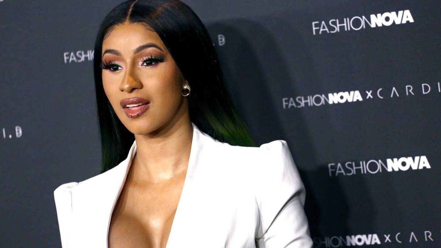 Cardi B Accidently Post Nude Picture On Instagram Power Orlando